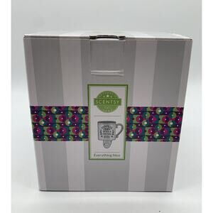 Scentsy PUMPKIN SPICE EVERYTHING NICE Fall MINI WARMER NIB
